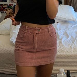 pink corduroy skirt 💗